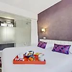加玛利兹酒店